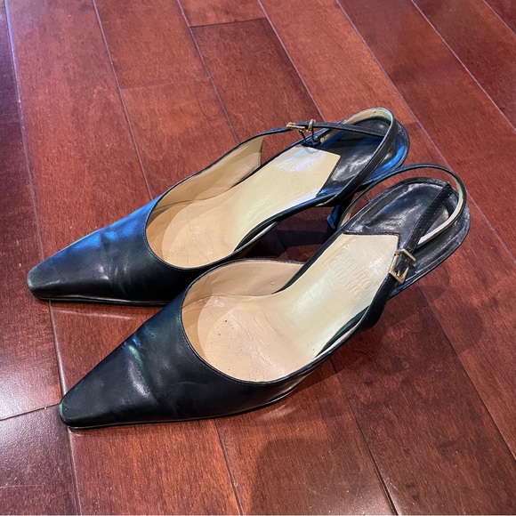 Vintage Arturo Chiang Sling Back shells in Black, Size 7 - Picture 5 of 5